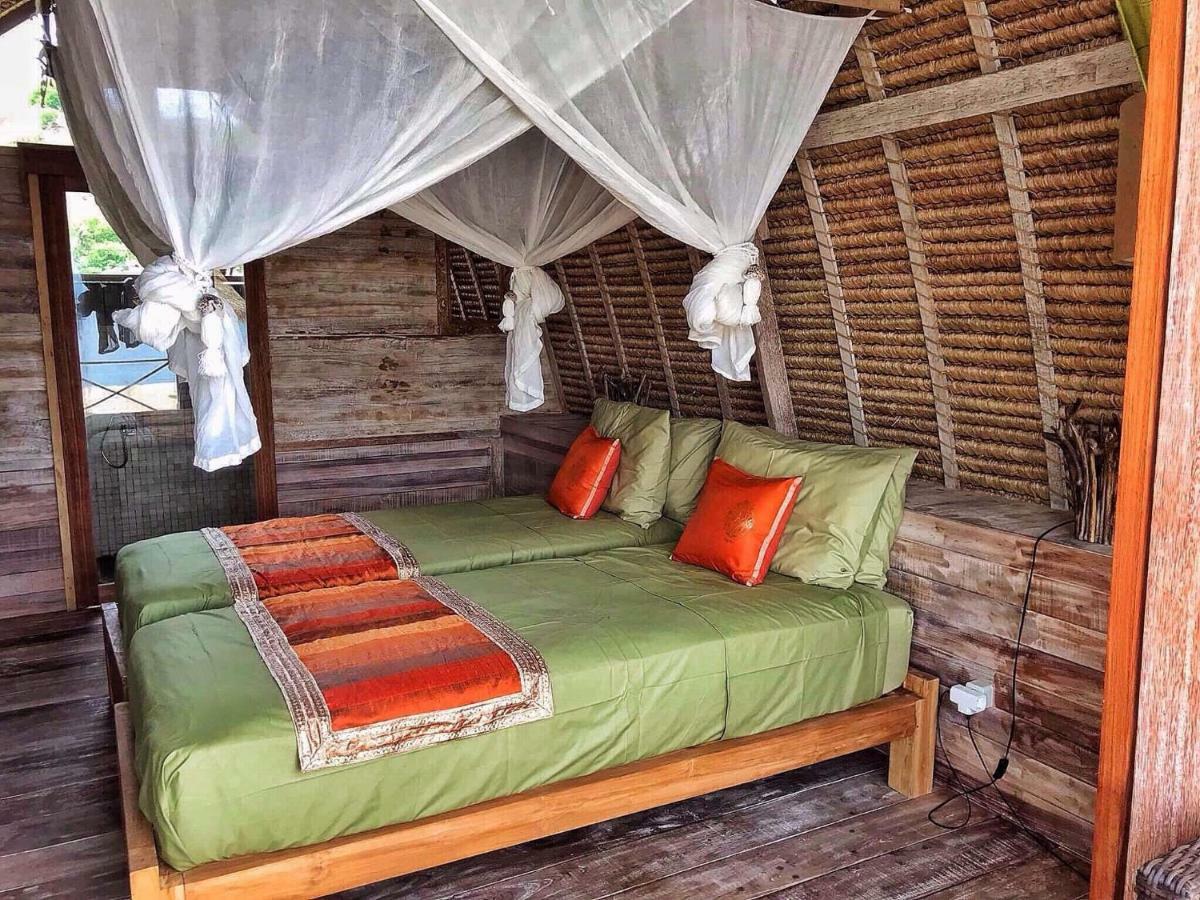 Alam Karang Hotel Gili Gede Exterior foto
