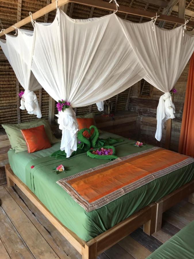 Alam Karang Hotel Gili Gede Exterior foto
